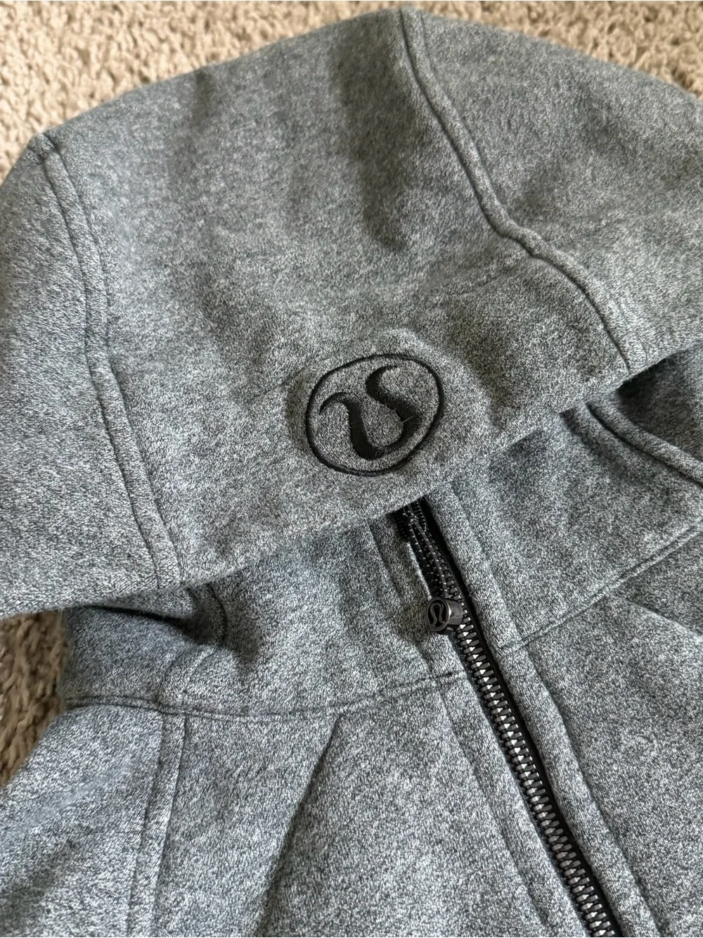 Lululemon Scuba Full Zip Thumb Hole Hooded Jacket